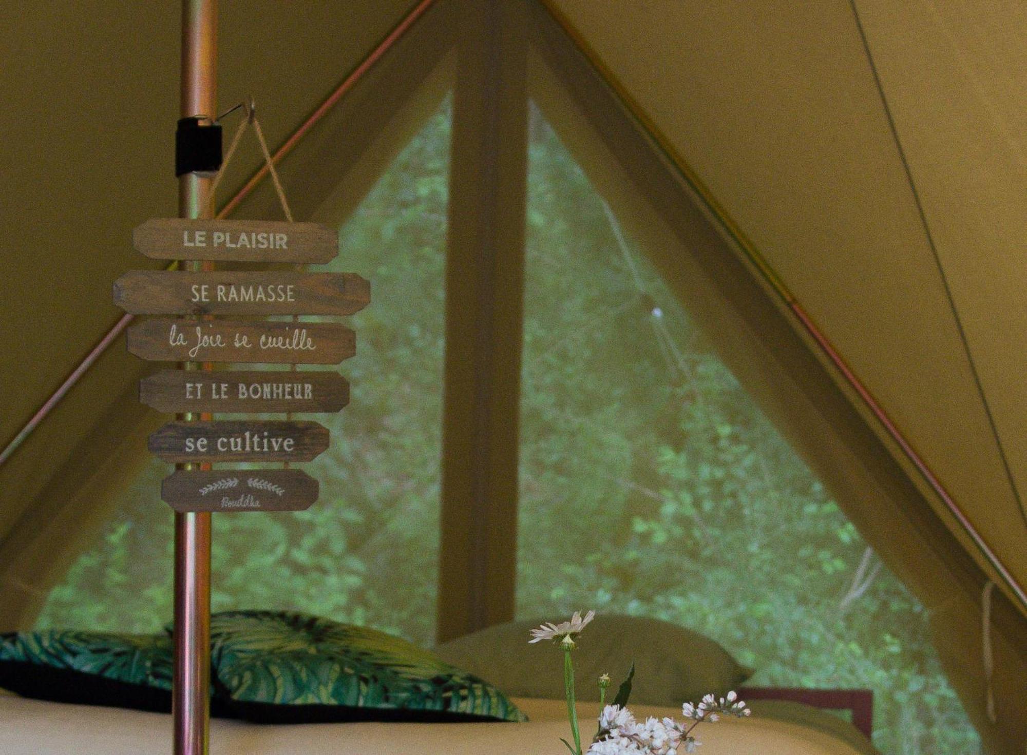 Belair Le Camping Champagnac-de-Belair Ngoại thất bức ảnh